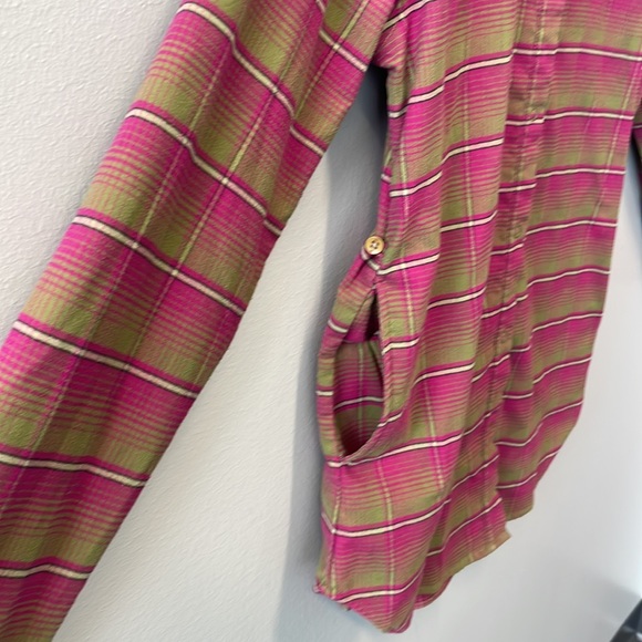 BURTON DryRide Blitz Snap Flannel DryRide Shirt - Tart Color - Women's Medium - Picture 5 of 9